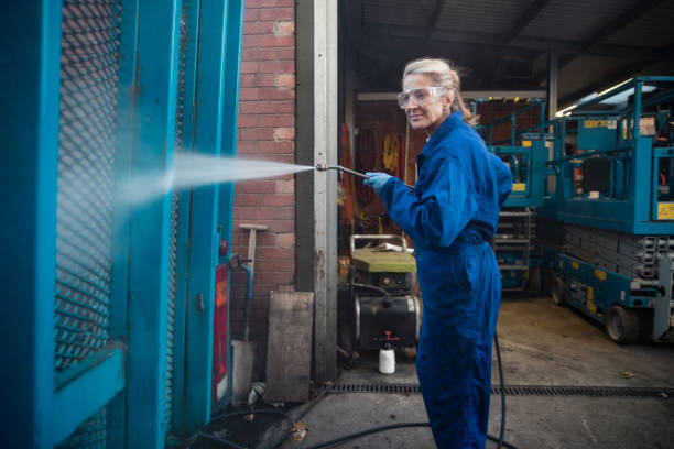 Best Restaurant Pressure Washing  in Riverview, FL